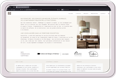 Maquette site web design intérieur sur tablette