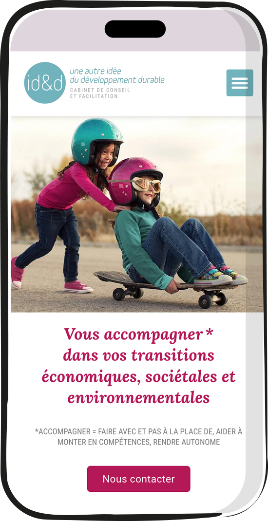 Enfants en skateboard sur site développement durable